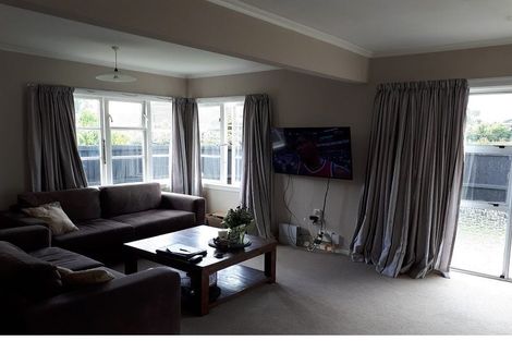 Photo of property in 1/241 Ilam Road, Ilam, Christchurch, 8041