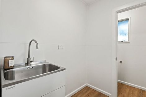 Photo of property in 51 Liverton Crescent, Bishopdale, Christchurch, 8053