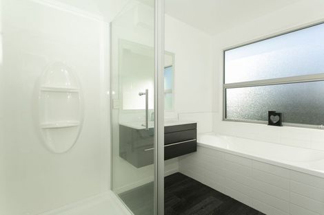 Photo of property in 12 Torbay Avenue, Huntingdon, Ashburton, 7774