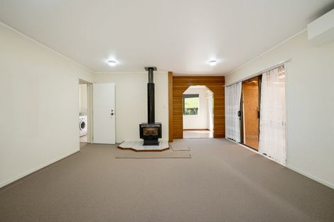Photo of property in 1/76 Chilcott Road, Henderson, Auckland, 0612