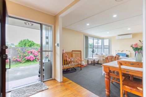 Photo of property in 51 Stonex Road, Papatoetoe, Auckland, 2025