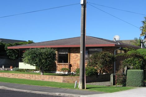 Photo of property in 4a Empire Road, Orewa, 0931