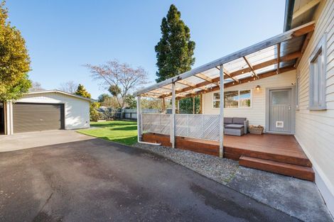 Photo of property in 32 Colombo Street, Hokowhitu, Palmerston North, 4410