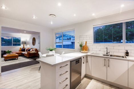 Photo of property in 137 Spinnaker Drive, Whitby, Porirua, 5024