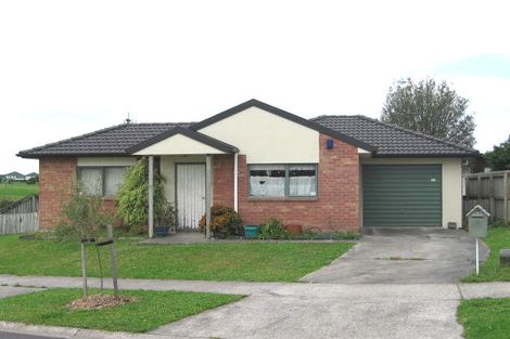 Photo of property in 28 Charlenne Close, Ranui, Auckland, 0612
