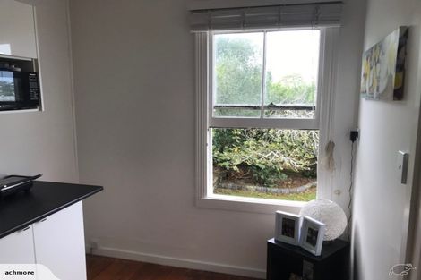 Photo of property in 16a Wharf Road, Te Atatu Peninsula, Auckland, 0610