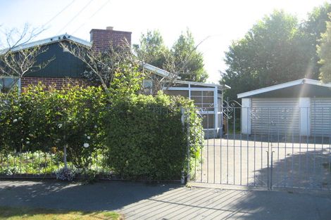 Photo of property in 6 Snelling Place, Burwood, Christchurch, 8083