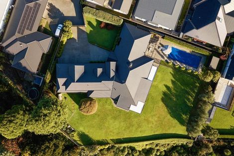Photo of property in 28 Hanlow Place, Pyes Pa, Tauranga, 3112