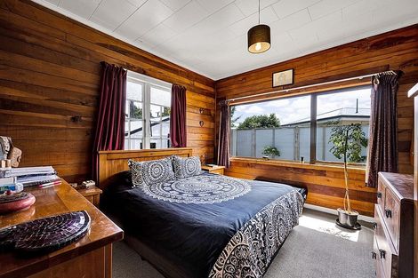 Photo of property in 68 Stanners Street, Eltham, 4322