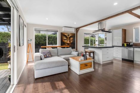 Photo of property in 49 Boundary Road, Opaheke, Papakura, 2113