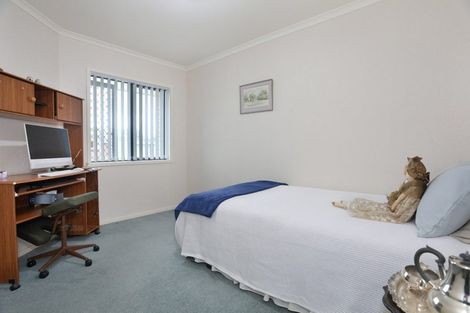 Photo of property in 92 Warwick Street, Feilding, 4702