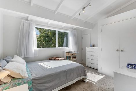 Photo of property in 26a Scott Road, Stanmore Bay, Whangaparaoa, 0932