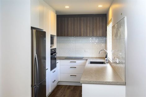 Photo of property in 2/74 Canon Street, St Albans, Christchurch, 8014