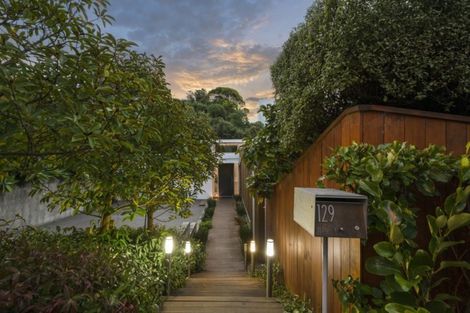 Photo of property in 129 Richmond Hill Road, Richmond Hill, Christchurch, 8081