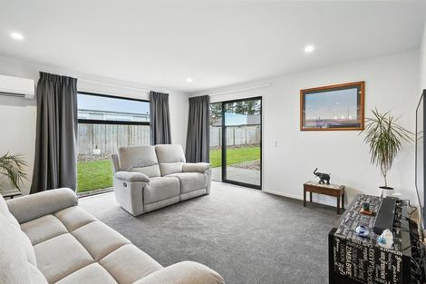 Photo of property in 29 Plover Avenue, Amberley, 7410