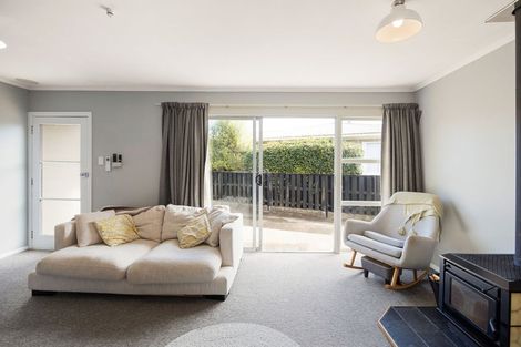 Photo of property in 30 Deanwell Avenue, Deanwell, Hamilton, 3206