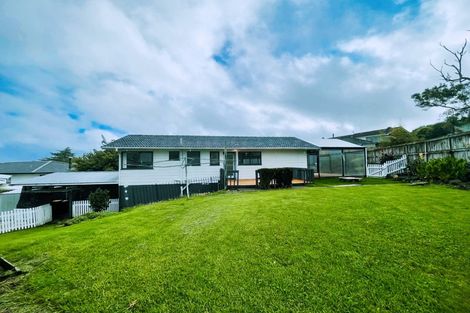 Photo of property in 5 Skyla Place, Massey, Auckland, 0614