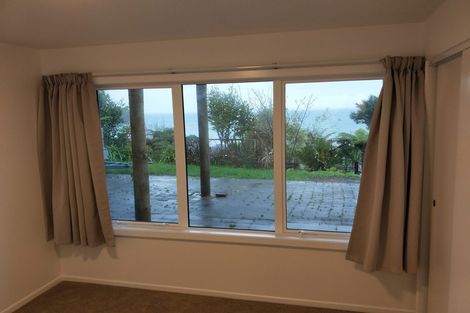 Photo of property in 32a Wade River Road, Stanmore Bay, Whangaparaoa, 0932