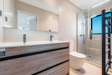 Photo of property in 8a Northboro Road, Hauraki, Auckland, 0622