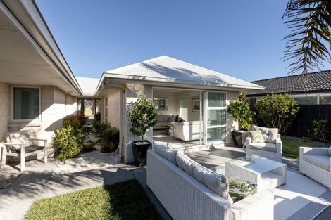 Photo of property in 12 Kokihi Close, Papamoa Beach, Papamoa, 3118