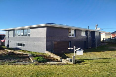 Photo of property in 2 Centennial Avenue, Balclutha, 9230