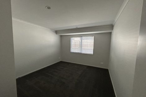 Photo of property in 71 Links Drive, Waiwhakaiho, New Plymouth, 4312