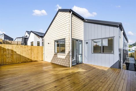 Photo of property in 42 Biokovo Street, Massey, Auckland, 0614