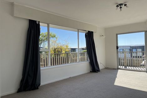 Photo of property in 68 Royal Road, Massey, Auckland, 0614