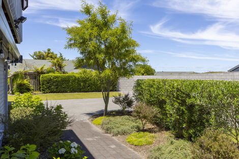 Photo of property in 83 Harvey Street, Waipahihi, Taupo, 3330