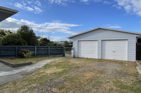 Photo of property in 6 Pain Street, Bulls, 4818