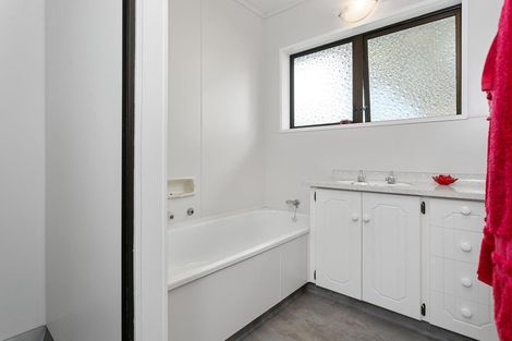 Photo of property in 12 Conrad Place, Leamington, Cambridge, 3432