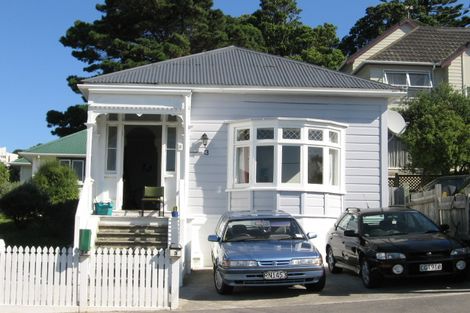 Photo of property in 3 Gordon Street, Newtown, Wellington, 6021