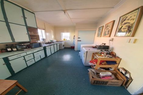 Photo of property in 9 Akatea Street, Berhampore, Wellington, 6023