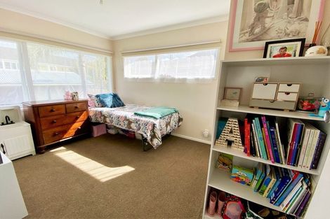 Photo of property in 4 Fordyce Avenue, Sunnyhills, Auckland, 2010