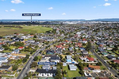 Photo of property in 543b Massey Road, Mangere, Auckland, 2022