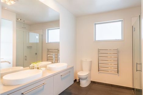 Photo of property in 45 Westpark Drive, Burnside, Christchurch, 8053