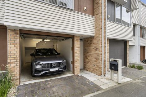 Photo of property in Altar Apartments, 62/120 Rintoul Street, Newtown, Wellington, 6021