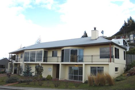 Photo of property in 84 Panorama Terrace, Queenstown, 9300