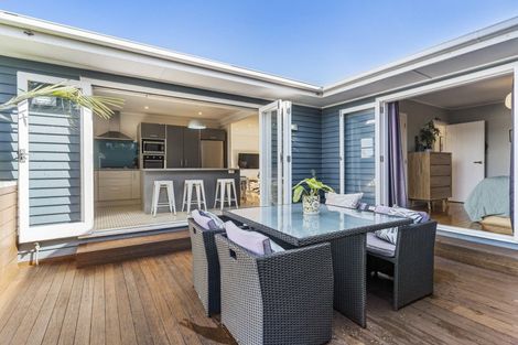 Photo of property in 10 Patons Road, Howick, Auckland, 2014