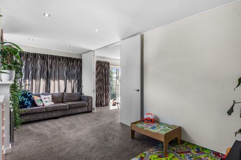 Photo of property in 1 Dalwood Crescent, Rolleston, 7614