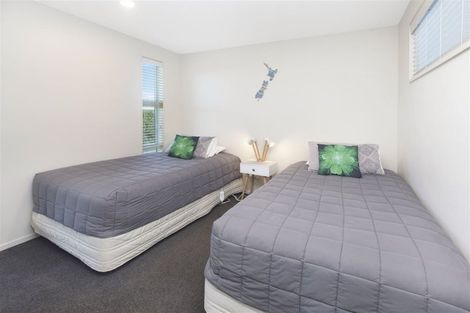 Photo of property in 1 Pemberton Drive, Amberley, 7410