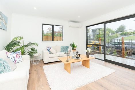 Photo of property in 1/4 Marama Street, Castor Bay, Auckland, 0620