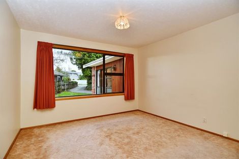 Photo of property in 10 Rochford Place, Bryndwr, Christchurch, 8052