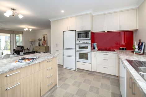 Photo of property in 96a East Street, Greytown, 5712