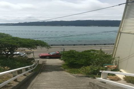 Photo of property in 4/136 Evans Bay Parade, Roseneath, Wellington, 6021