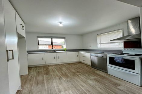 Photo of property in 74d Albert Street, Palmerston North, 4414