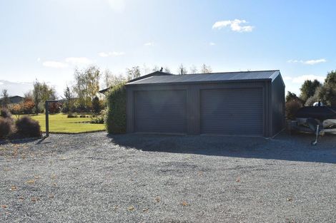 Photo of property in 16 Matukituki Crescent, Twizel, 7901