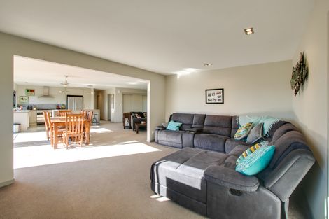 Photo of property in 824 Maraetotara Road, Maraetotara, Havelock North, 4294
