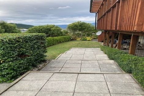 Photo of property in 8 Cosgrove Rise, Riverstone Terraces, Upper Hutt, 5018