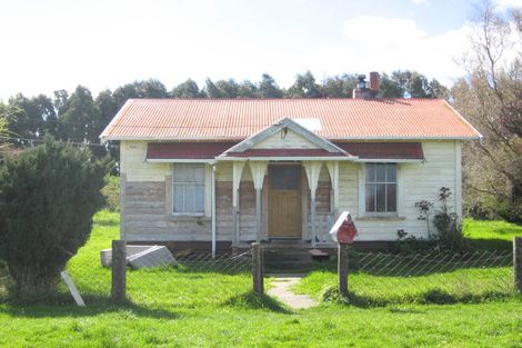 Photo of property in 15 Princess Street, Marton, 4710